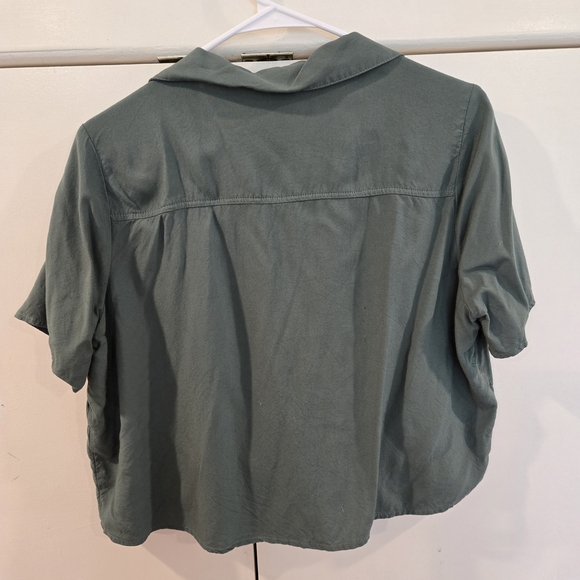 Abound Green Button Down Women's Shirt - Picture 5 of 5